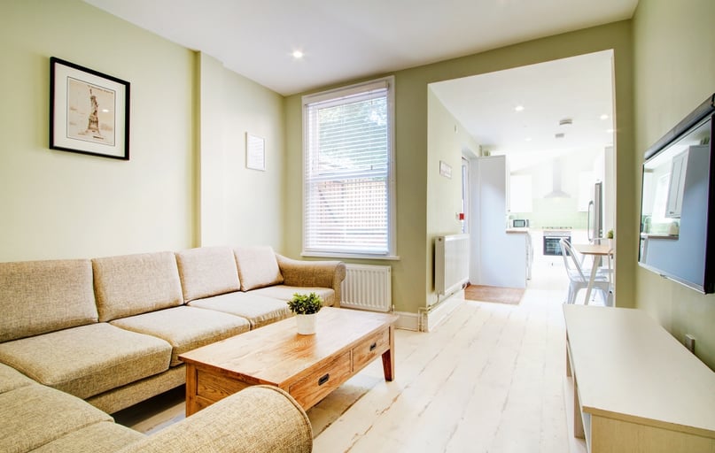 Rothesay Avenue, Radford, Nottingham - Image 1