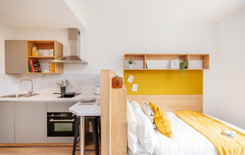 Studio Silver, Hillfort House, Moulsecoomb Way, Lewes Road, Brighton - Image 1