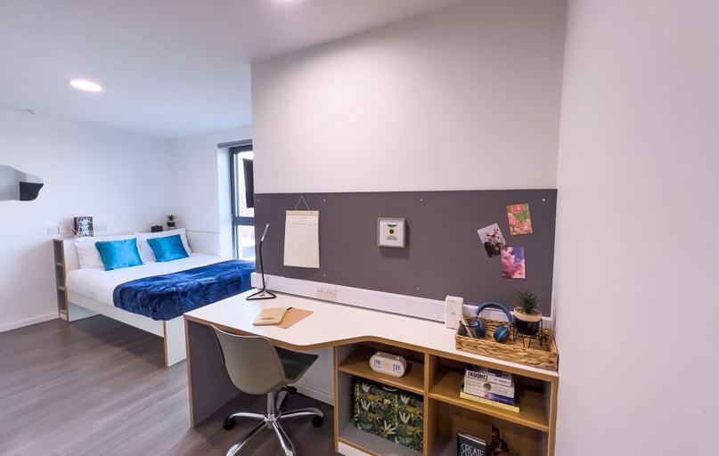 Studio Silver, Dobbie’s Point, North Hanover Street, City Centre, Glasgow - Image 1