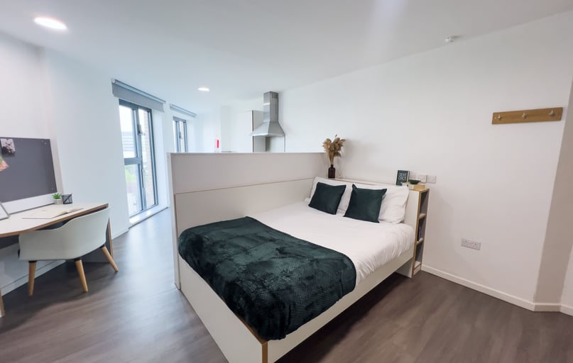 Studio Gold, Dobbie’s Point, North Hanover Street, City Centre, Glasgow - Image 1