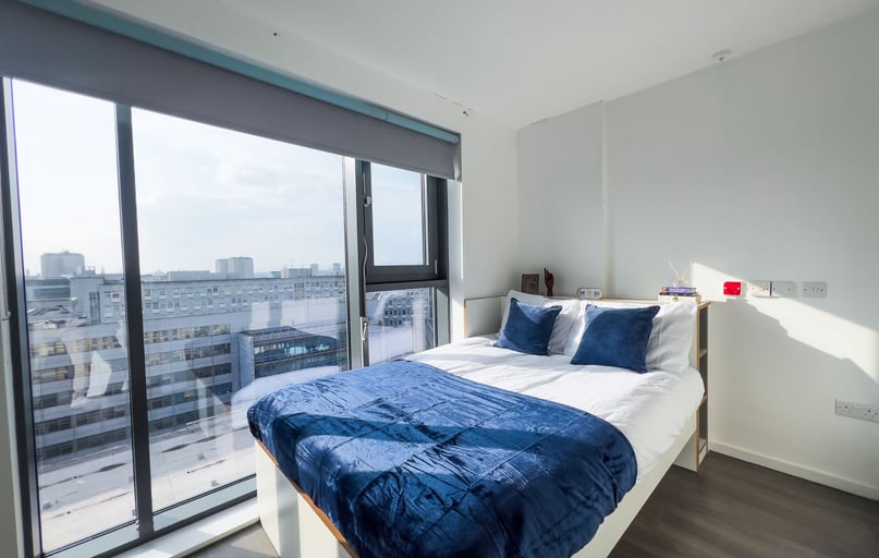 Studio Platinum, Dobbie’s Point, North Hanover Street, City Centre, Glasgow - Image 1