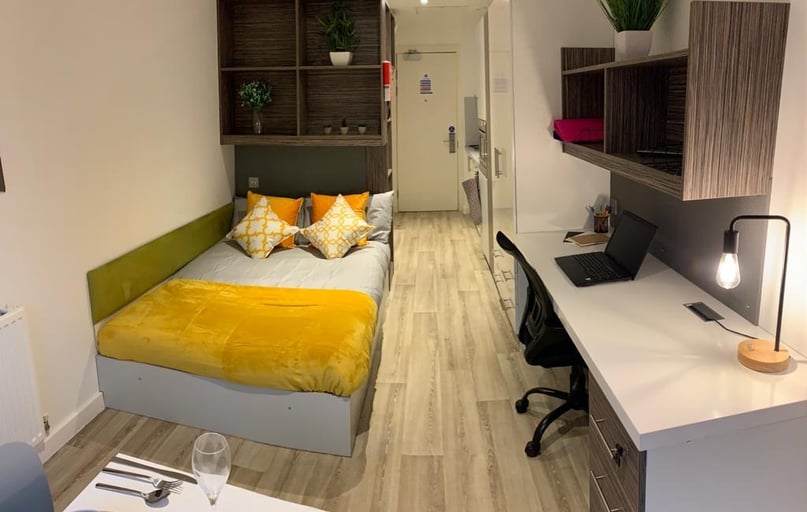 Studio Silver, Newcastle 1, Blandford Square, City Centre, Newcastle - Image 1