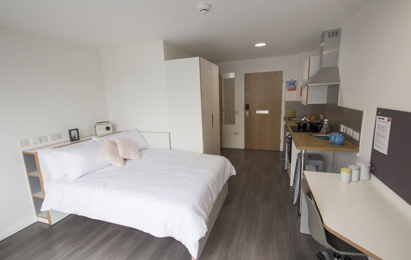Studio, Dobbie’s Point, North Hanover Street, City Centre, Glasgow - Image 1