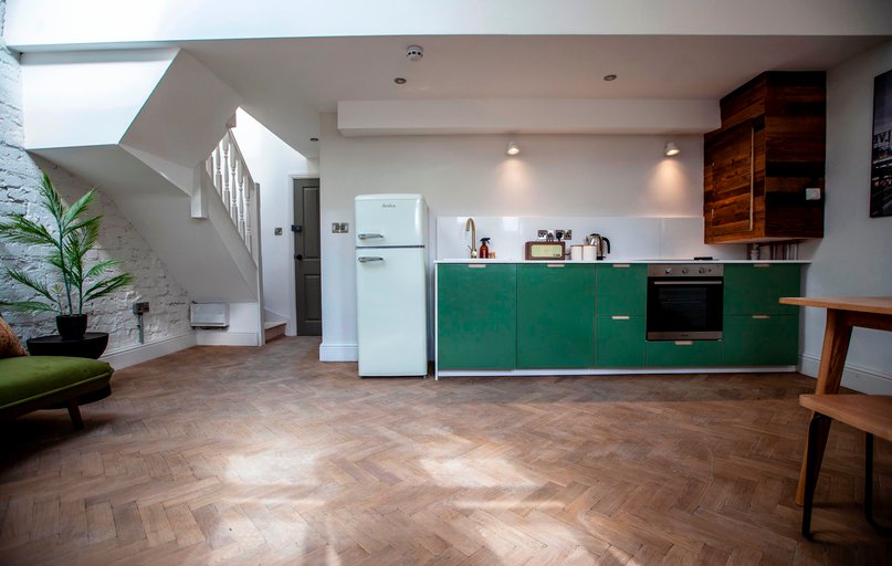 Apt A 18 Albert, Levenshulme, Manchester - Image 1