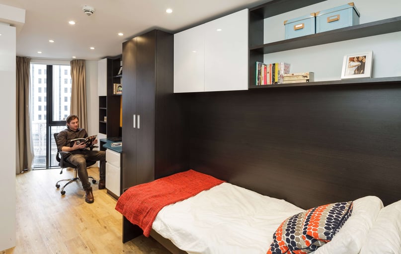 Studio apartment - Tower Bridge (Summer Room), Tower Bridge, 52 Minories, Tower Hill, London - Image 1