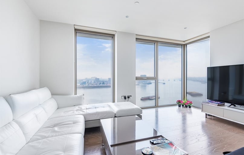 Flat 54, 1 Pilot Walk, Greenwich, London - Image 1