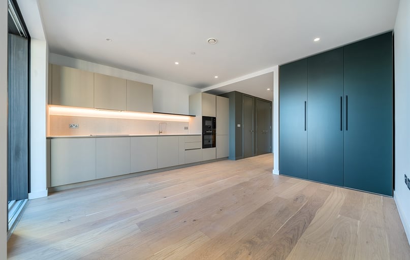 Flat 201, 8 Pilot Walk, Greenwich, London - Image 1