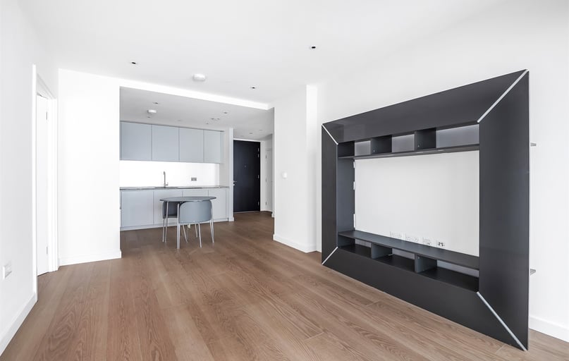 Flat 901, 18 Cutter Lane, Greenwich, London - Image 1