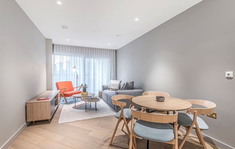 Flat 712, 4 Cutter Lane, Greenwich, London - Image 1
