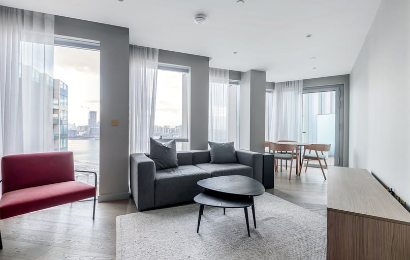 Flat 807, 4 Cutter Lane, Greenwich, London - Image 1