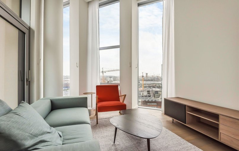 Flat 1301, 4 Cutter Lane, Greenwich, London - Image 1