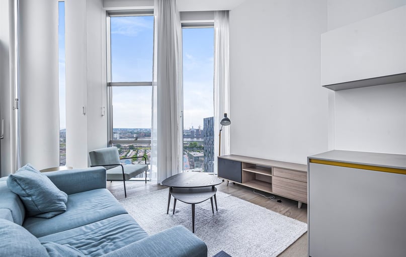 Flat 1501, 4 Cutter Lane, Greenwich, London - Image 1