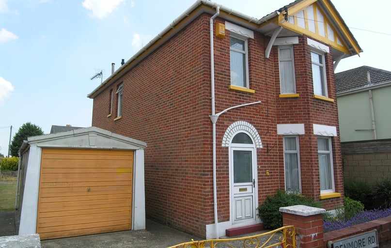 Winton, Moordown, Bournemouth - Image 1