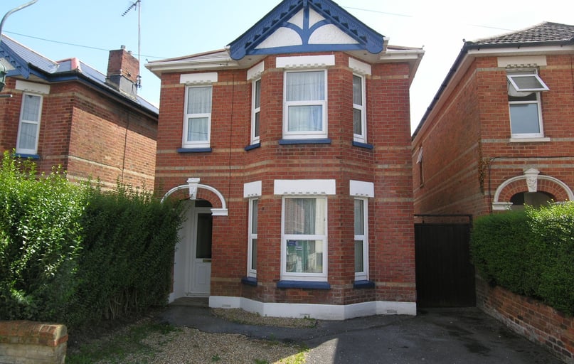 Winton, Bournemouth - Image 1