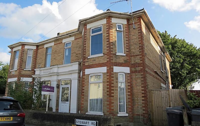 Charminster, Springbourne, Bournemouth - Image 1