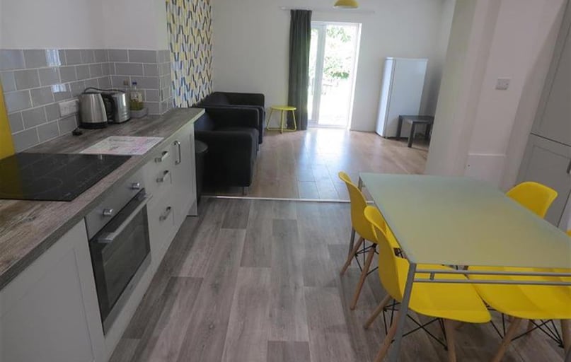 Ensbury Park, Bournemouth - Image 1