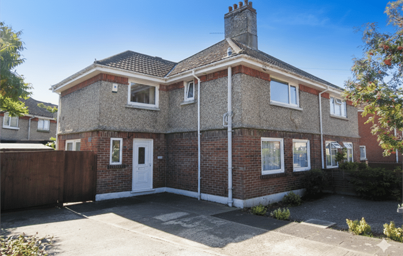 Winton, Moordown, Bournemouth - Image 1