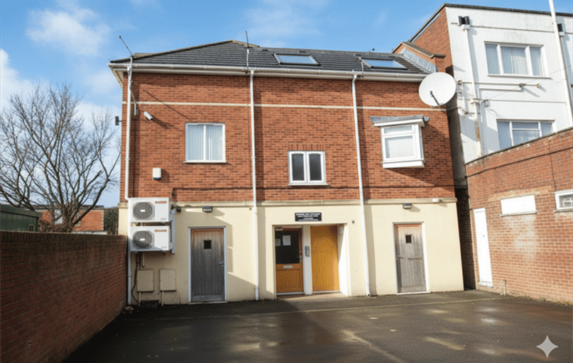 Winton, Moordown, Bournemouth - Image 1