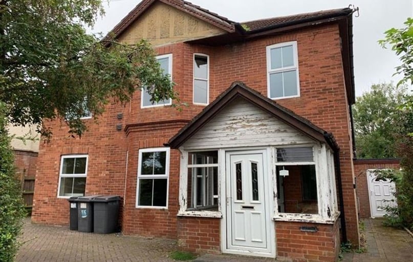 Ensbury Park, Bournemouth - Image 1