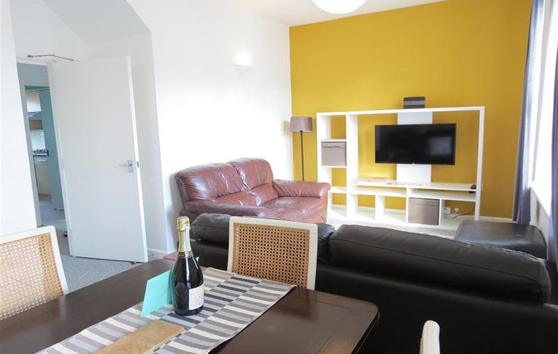 Alington Road, Charminster, Bournemouth - Image 1