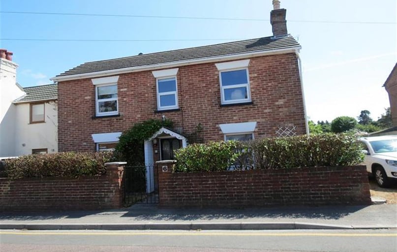 6 Priestley Road, Talbot village, Bournemouth - Image 1