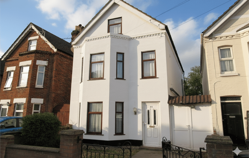 Charminster, Springbourne, Bournemouth - Image 1