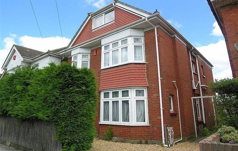 109 Ensbury Park Road, Ensbury Park, Bournemouth - Image 1