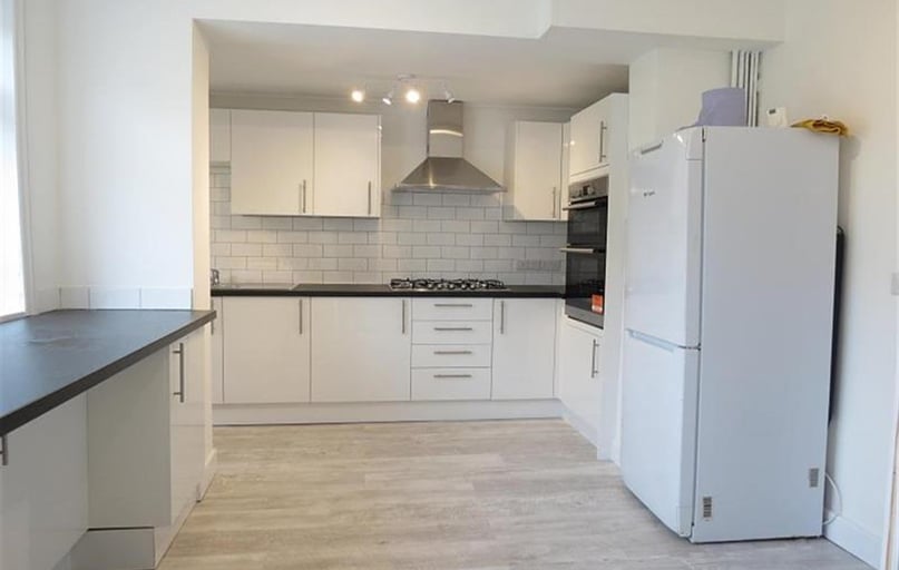 65 Wycliffe Road, Charminster, Bournemouth - Image 1