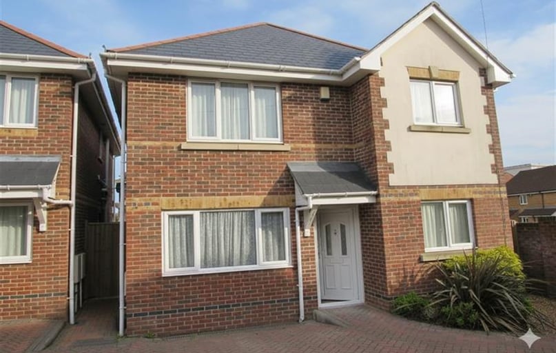 Winton, Ensbury Park, Bournemouth - Image 1