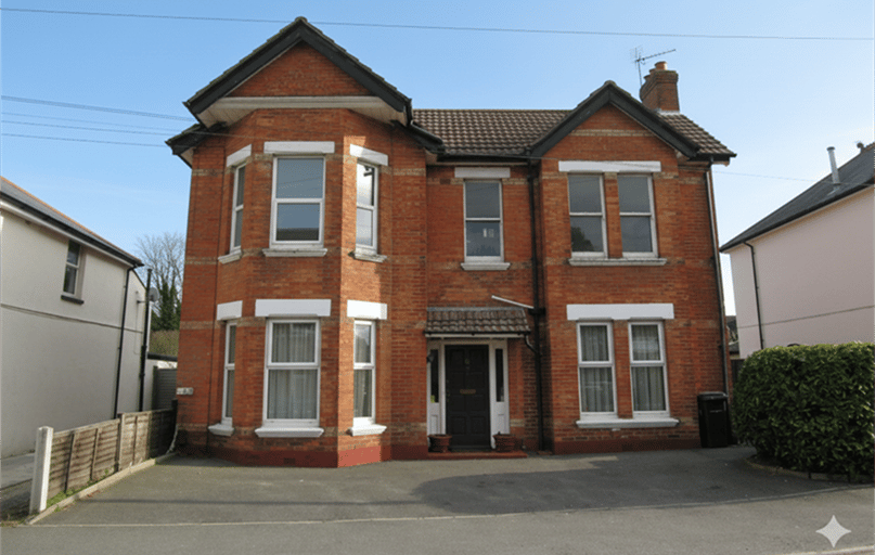 18a, Waterloo Road, Winton, Bournemouth - Image 1