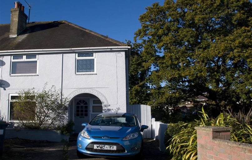 45 Heather Road, Ensbury Park, Bournemouth - Image 1