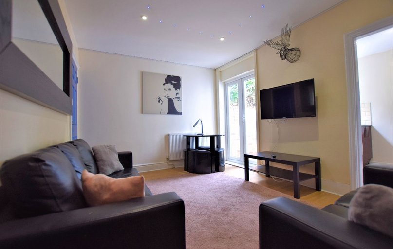 York Road, Wincheap, Canterbury - Image 1