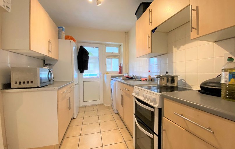 Tunstall Road, Hales Place, Canterbury - Image 1