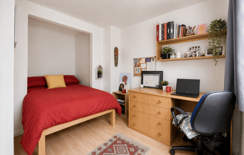 Tunstall Road, Hales Place, Canterbury - Image 1