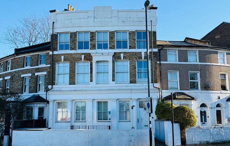 Courthill Road, Hither Green, London - Image 1