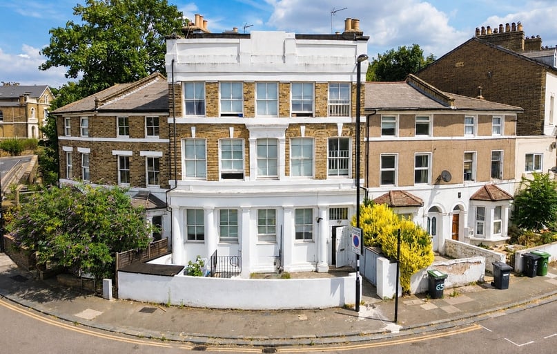 Courthill Road, Hither Green, London - Image 1