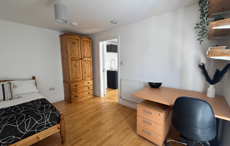 Flat 2- 1 Bedroom, Willowbank Mews, City Centre, Coventry - Image 1