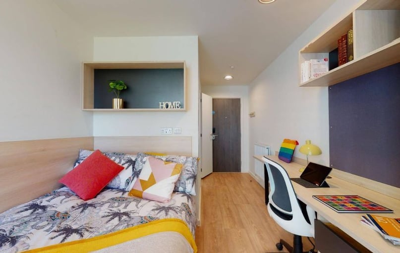 Standard Single, Eleanor Rosa House, Stratford High Street, Stratford, London - Image 1