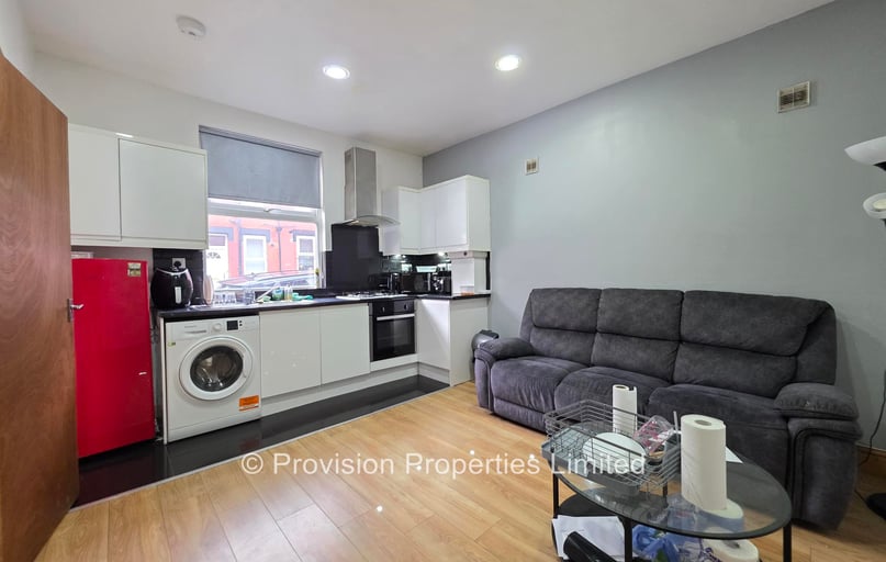 Thornville Mount, Hyde Park, Leeds - Image 1