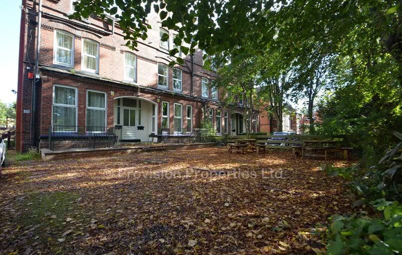 North Grange Road, Headingley, Leeds - Image 1