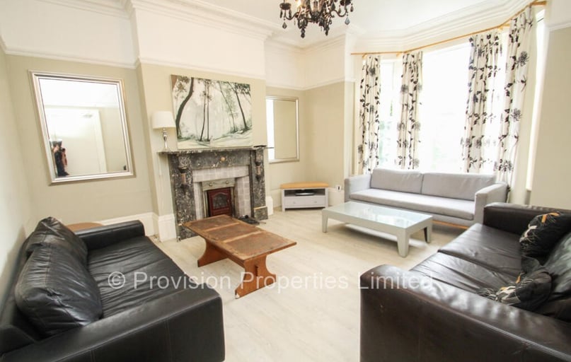 Moorland Avenue, Hyde Park, Leeds - Image 1