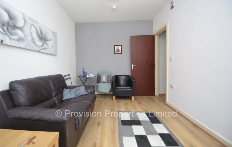 Harold Walk, Hyde Park, Leeds - Image 1