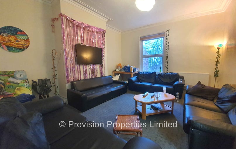 Cardigan Road, Headingley, Leeds - Image 1