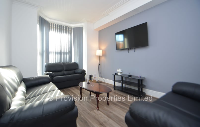 Ashville View, Burley, Leeds - Image 1