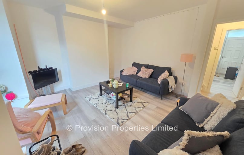 Ashville Terrace, Burley, Leeds - Image 1
