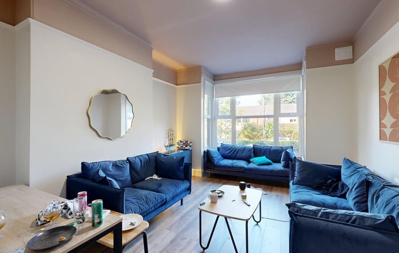 Ash Grove, Hyde Park, Leeds - Image 1