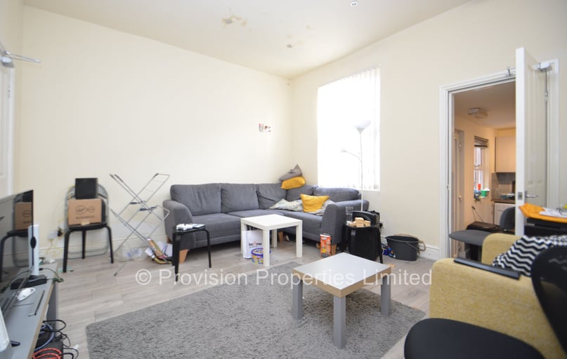 Blandford Grove, Woodhouse, Leeds - Image 1