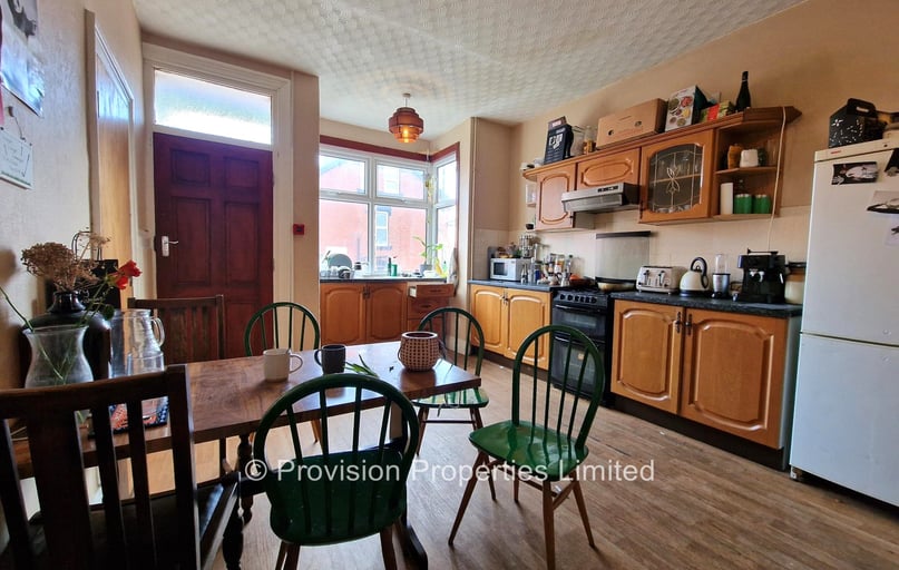 Beechwood View, Burley, Leeds - Image 1