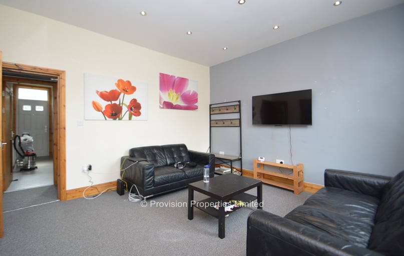 Woodsley Road, Hyde Park, Leeds - Image 1