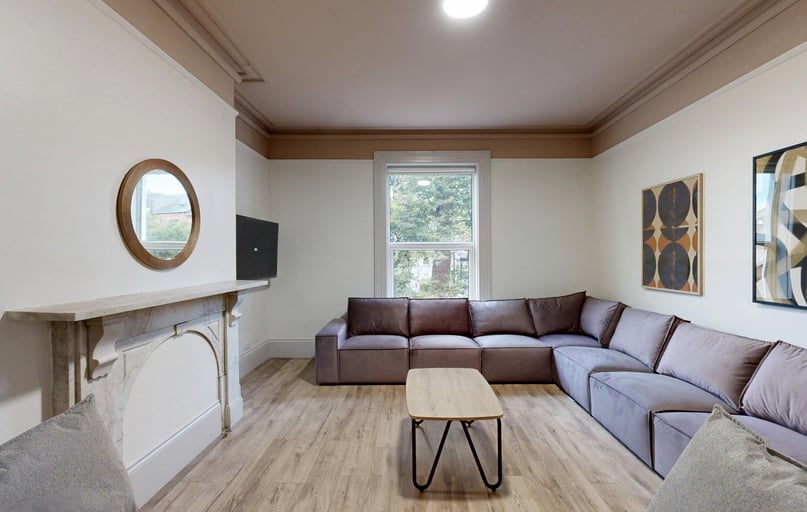 Hyde Park Terrace, Hyde Park, Leeds - Image 1
